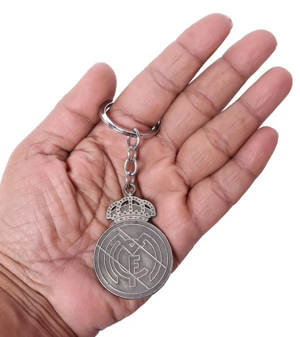 Multicolor_Official_Soccer_Team_Football_Club_Logo_Metal_Keychain_For_Car_&_Bike_Gifting_With_Fan_Item_Men_Sport_Keyring_&_Keychain_Key_Chain_Sports()