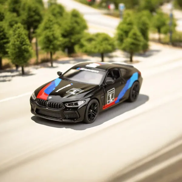 BMW_M8,_1:38_Alloy_Metal_Pull_Back_Car_With_Openable_Doors_(Black)