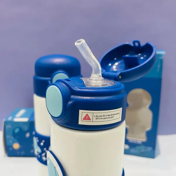 Multicolor_Little_Surprise_Box,Blue_Band_Astronaut_Stainless_Steel___Water_Bottle,500_Ml