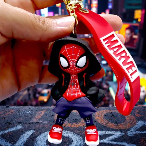 Multicolor_Action_Hero_3D_Keychain_With_Strap_Action_Figure_Keyrings_For___&_Bags_Decor