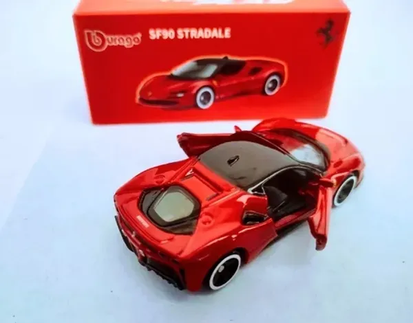Bburago_1:64_Scale_Ferrari_SF90_Stradale_Diecast_Metal_Model_Car_�_Premium_Race_Collection