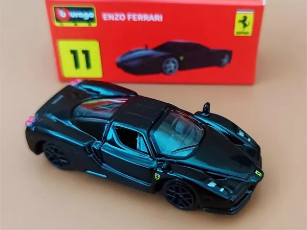 Bburago_1:64_Scale_Ferrari_Enzo_Ferrari_Diecast_Metal_Model_Car_�_Iconic_Race_Collection