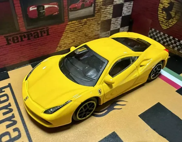 Bburago_1:64_Scale_Ferrari_488_GTB_Diecast_Metal_Model_Car_�_Premium_Race_Collection