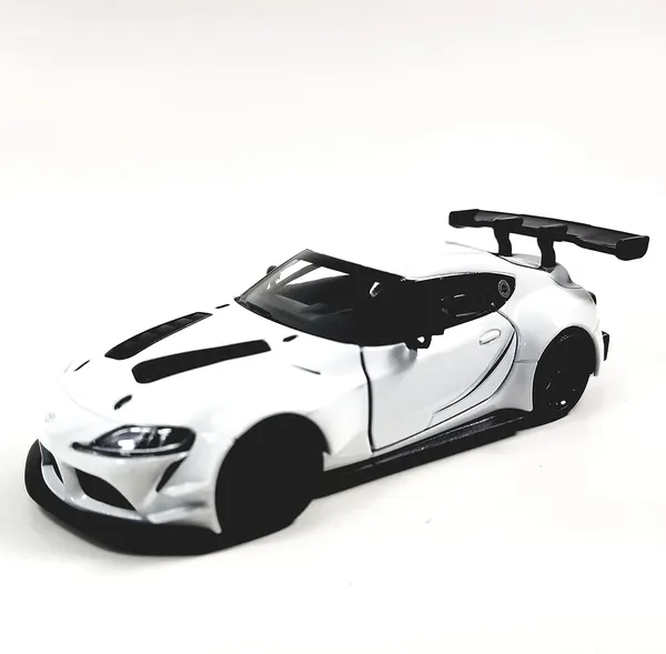 Kinsmart_White_Toyota_Gr_Supra_Racing_Concept_Metal_1:36_Diecast_Model_Car_For