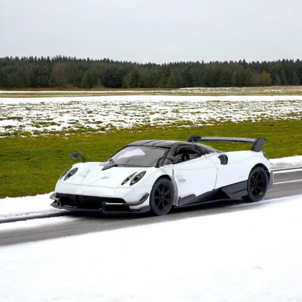 Kinsmart_White_Huayra_Bc_Metal_1:38_Diecast_Model_Car_For