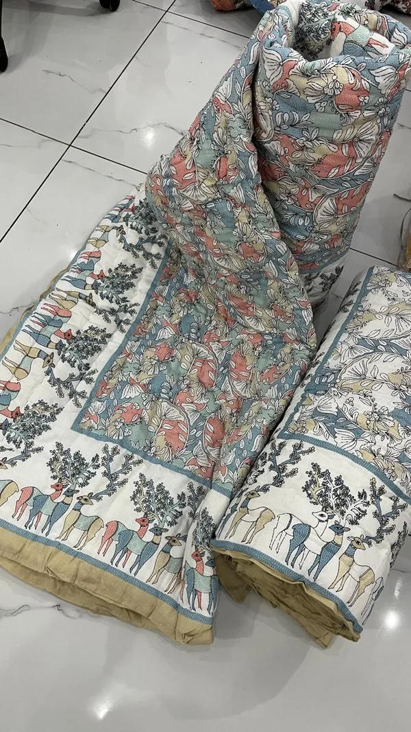 Multicolor_Traditional_Famous_Jaipuri_Beautiful_Floral_Print_Jaipuri_Rajai/Razai/Quilt_Single/Single_Bed_Quilt/Comforter/Ac_Quilt/Ac_Comforter,_Cotton,_Lightweight_(_90*108_Inch)