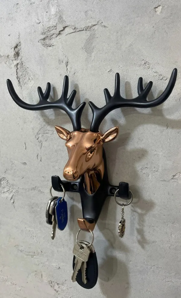 Deer_Head_Wall_Hook_&_Key_Holder_-_Rose_gold_&_Black