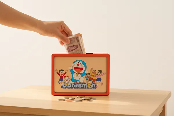 Doraemon_Cartoon_Coin_Bank_for_Kids_–_Cute_&_Durable_Money_Saver_Box