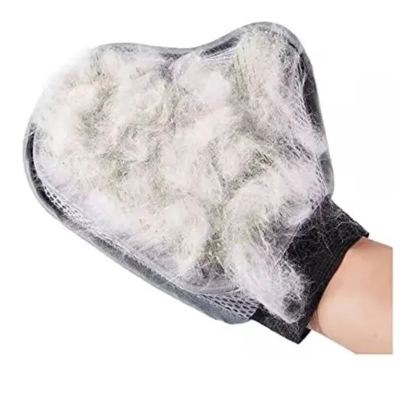 Vasu_creations_2-in-1_Pet_Deshedding_and_Massage_Glove_for_Dogs_&_Cats
