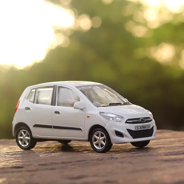 Centy_I10_Car