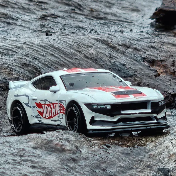 Hot_Wheels_1:64_Scale_FORD_MUSTANG_DARK_HORSE_Then_And_Now_7/10_White_219/250