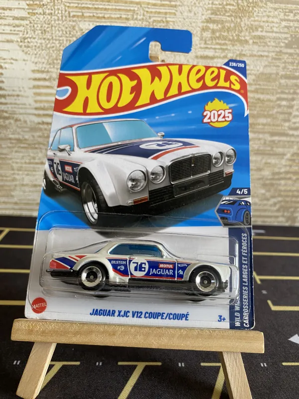Hot_Wheels_1:64_SCASLE_JAGUAR_XJC_V12_COUPE_WILD_WIDEBODY_4/5_WHITE_238/250
