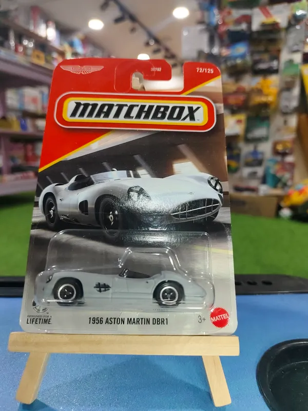 Matchbox_1956_ASTON_MARTIN_DBR1_-_72/125_Official_Licensed_Product_Die-Cast_Car