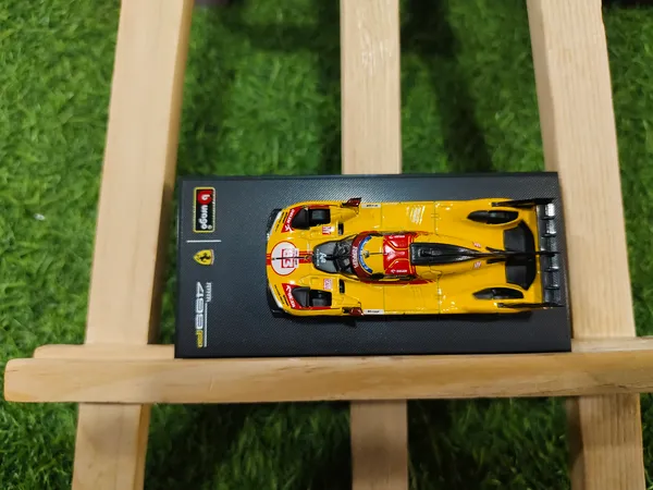 Bburago_1:64_Scale_Die-Cast_Car_Ferrari_499P_RACING_YELLOW