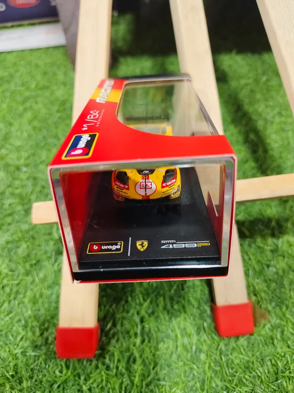 Bburago_1:64_Scale_Die-Cast_Car_Ferrari_499P_RACING_YELLOW