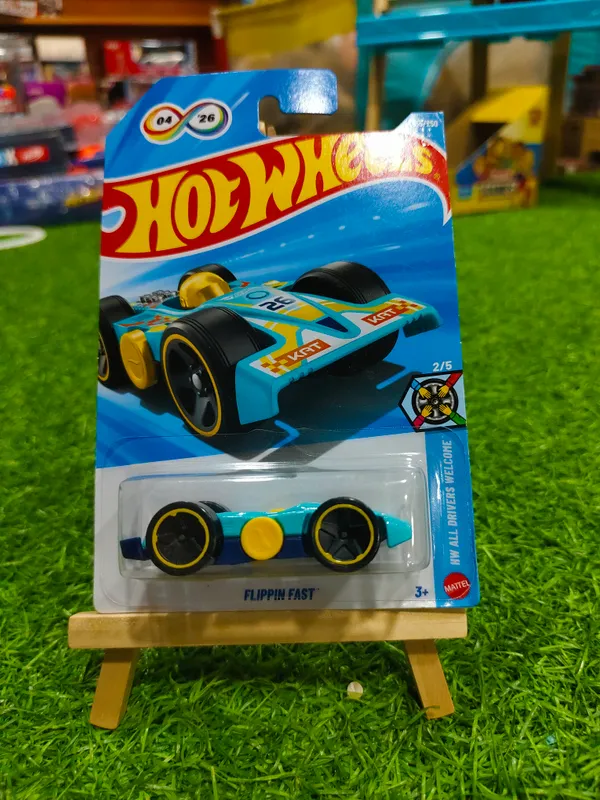 Hot_Wheels_1:64_Scale_FLIPPIN_FAST_HW_ALL_DRIVERS_WELCOME_2/5_BLUE_135/250