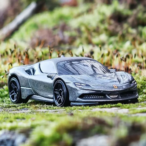 Hot_Wheels_1:64_Scale_FERRARI_SF90_STRADALE_FACTORY_FRESH_5/5_GRAY_191/250
