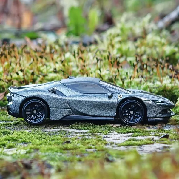Hot_Wheels_1:64_Scale_FERRARI_SF90_STRADALE_FACTORY_FRESH_5/5_GRAY_191/250
