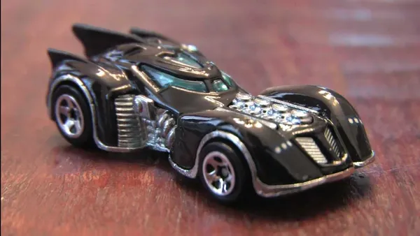 Hot_Wheels_1:64_Scale_BATMAN_:_ARKHAM_ASYLUM_BATMOBILE_Batman__2/5_BLACK_54/250_LIMITED_EDITION