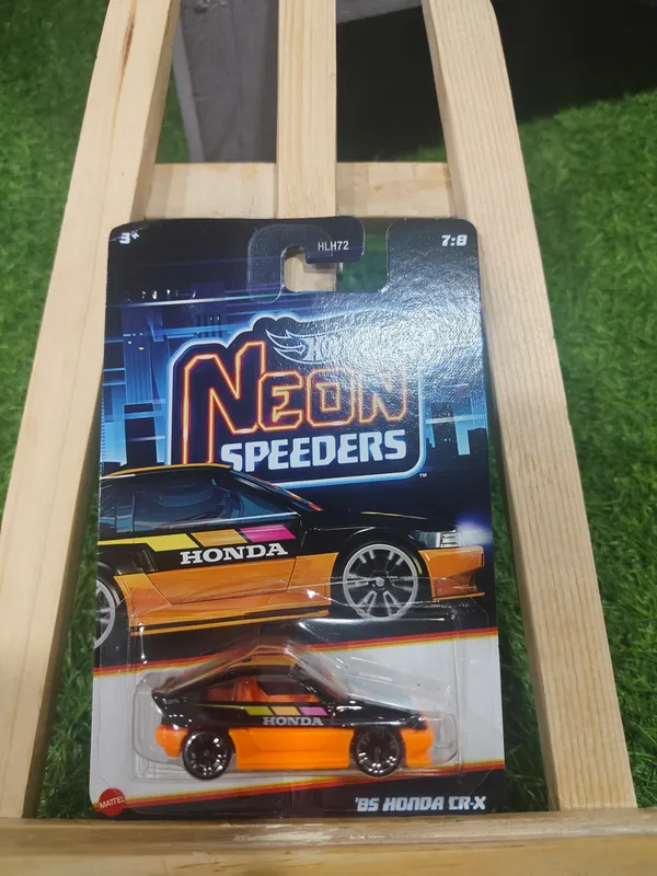 HotWheels_1:64_SILVER_SERIES_NEON_SPEEDERS_85_HONDA_CR-X_BLACK_7/8_JKX99_CHASE_CAR