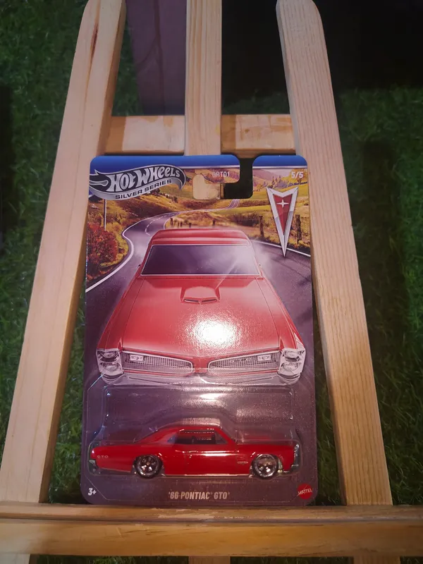 HotWheels_1:64_SILVER_SERIES_Pontiac_100th_Anniversary_66_PONTIAC_GTO_JKY14_BLACK_5/5_ZAMAC_BASE_CHASE_CAR