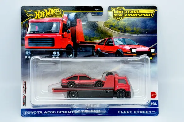 HotWheels_Premium_1:64_Scale_Model_Car_Culture_Team_Transport_TOYOTA_AE86_SPRINTER_TRUENO_WITH_FLEET_STREET_#84_RED_(IMPORTED)