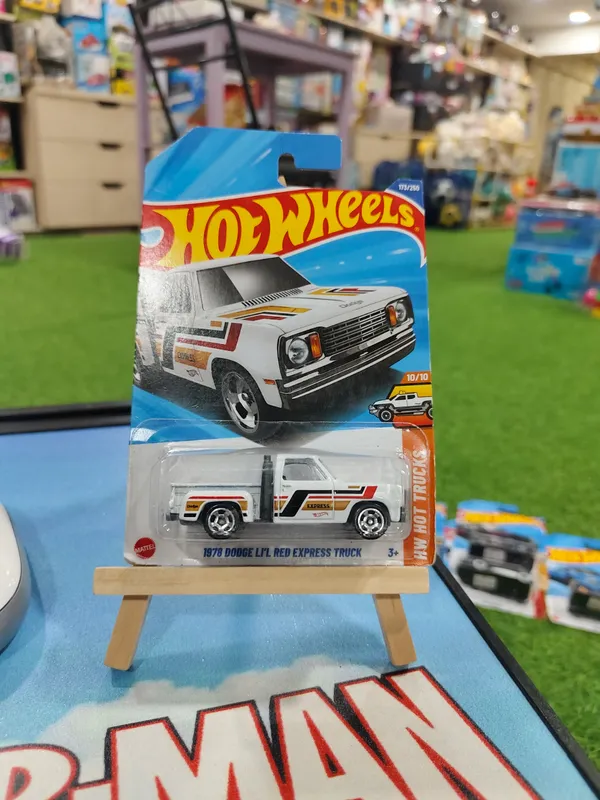 Hot_Wheels_1:64_Scale_1978_DODGE_LI'L_RED_EXPRESS_TRUCK_10/10_WHITE_173/250