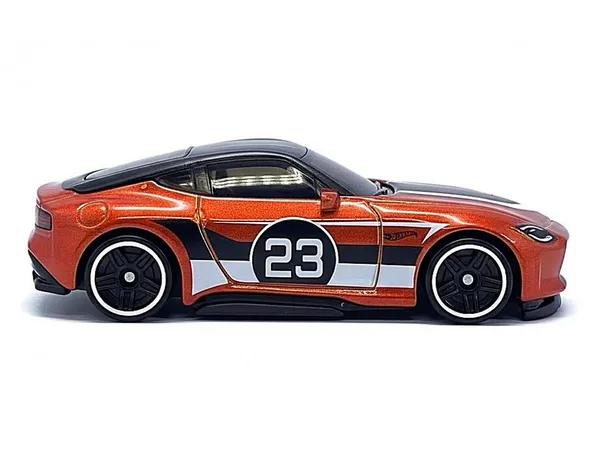 Hot_Wheels_1:64_Scale_2023_NISSAN_Z_THEN_AND_NOW_5/10_ORANGE_121/250