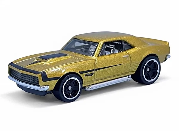 Hot_Wheels_1:64_Scale_67_CAMARO_HW_DREAM_GARAGE_3/5_GOLDEN_56/250_(IMPORTED)