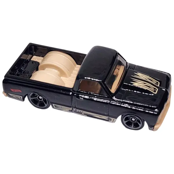 Hot_Wheels_1:64_Scale_67_CHEVY_C10_HW_HOT_TRUCKS_2/10_21/250_(IMPORTED)
