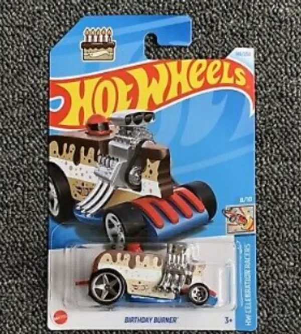 Hot_Wheels_1:64_Scale_BIRTHDAY_BURNER_HW_CELEBREATION_RACERS_8/10_146/250