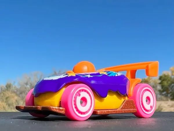 Hot_Wheels_1:64_Scale_DONUT_DRIFTER_FAST_FOODIE_1/5_150/250