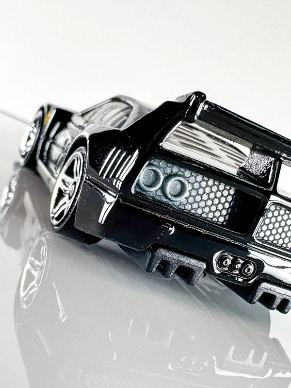Hot_Wheels_1:64_Scale_FERRARI_F40_COMPETIZIONE_FERRARI_3/5_BLACK_63/250