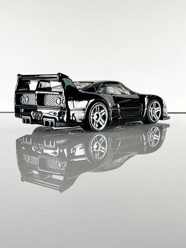 Hot_Wheels_1:64_Scale_FERRARI_F40_COMPETIZIONE_FERRARI_3/5_BLACK_63/250