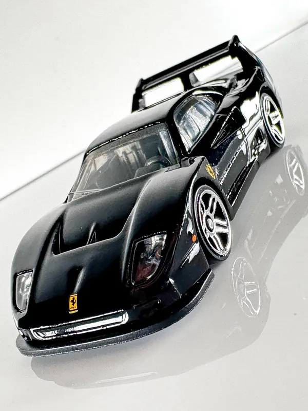 Hot_Wheels_1:64_Scale_FERRARI_F40_COMPETIZIONE_FERRARI_3/5_BLACK_63/250