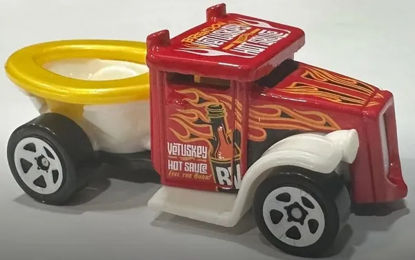 Hot_Wheels_1:64_Scale_GOTTA_GO_HW_Designed_By_3/5_Red_84/250_(MOVING_PARTS)