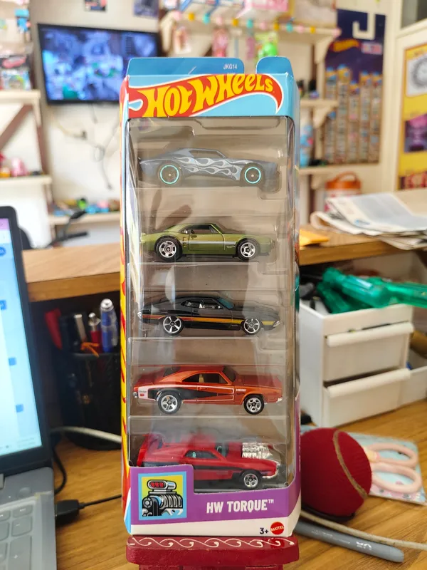 Hot_Wheels_1:64_Scale_HW_TORQUE_JKG14_Pack_of_5_(Muscle_Bound_/_Custom_'67_Pontiac_Firebird_/_'72_Ford_Gran_Torino_Sport_/_'69_Dodge_Charger_500_/_Rivited)