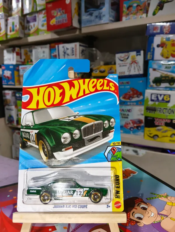 Hot_Wheels_1:64_Scale_JAGUAR_XJC_V12_COUPE_HW_EURO_10/10_GREEN_205/250