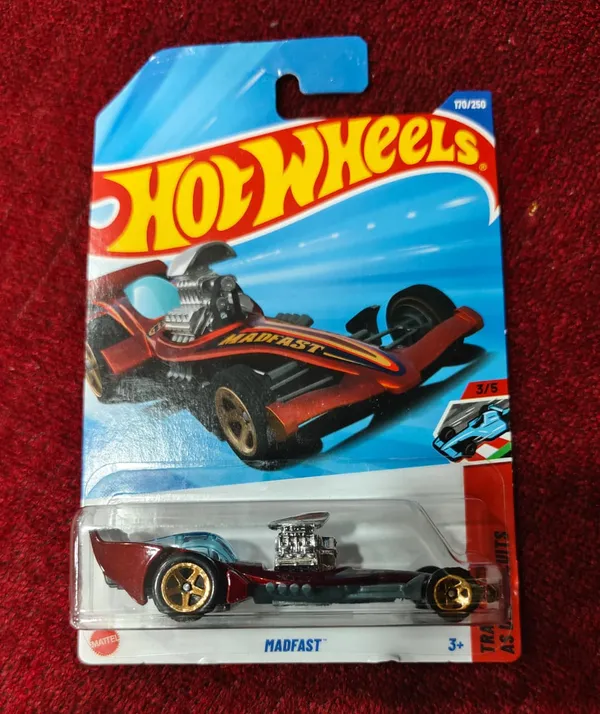 Hot_Wheels_1:64_Scale_MAD_FAST_Track_Aces_3/5_Red_170/250