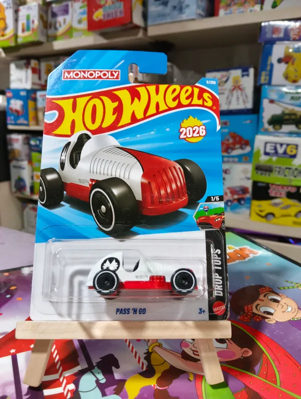 Hot_Wheels_1:64_Scale_PASS_N_GO_DROP_TOPS_1/5_WHITE_5/250