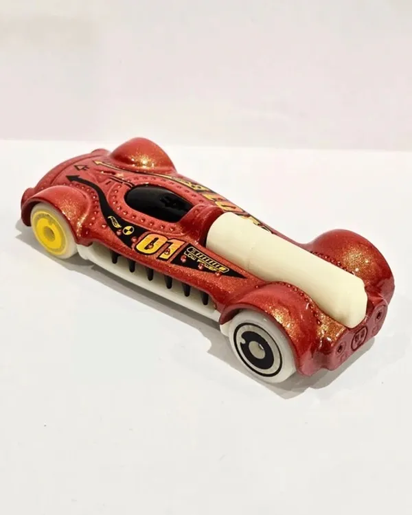 Hot_Wheels_1:64_Scale_RETRO-ACTIVE_QUARTER_MILE_HEROES_4/5_237/250