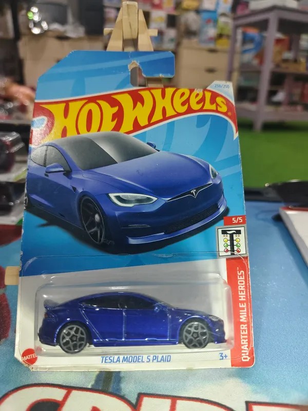 Hot_Wheels_1:64_Scale_TESLA_MODEL_S_PLAID_QUARTER_MILE_HEROES_5/5_BLUE_238/250_