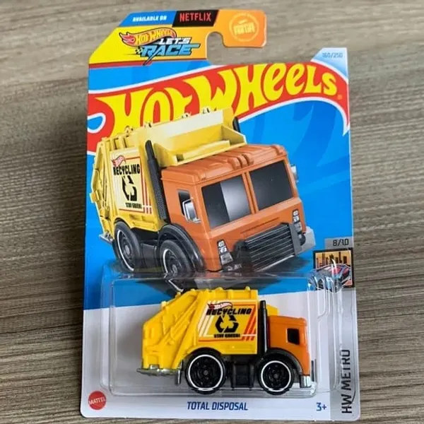 Hot_Wheels_1:64_Scale_TOTAL_DISPOSAL_HW_METRO_8/10_160/250