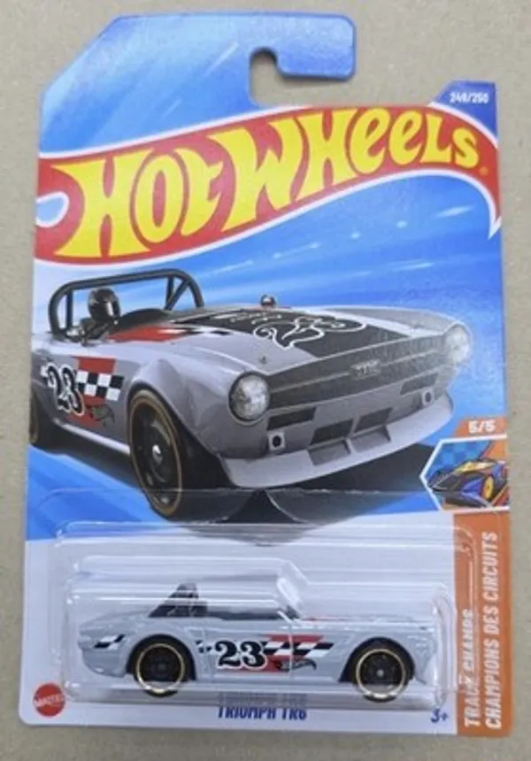 Hot_Wheels_1:64_Scale_TRIUMPH_TR6_TRACK_CHAMPS_5/5_SILVER_249/250_(TRASURE_HUNT)