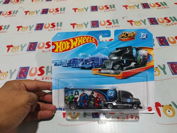 Hot_Wheels_1:64_Scale_TRACK_FLEET_HYPE_HAULER_JCM62_DC