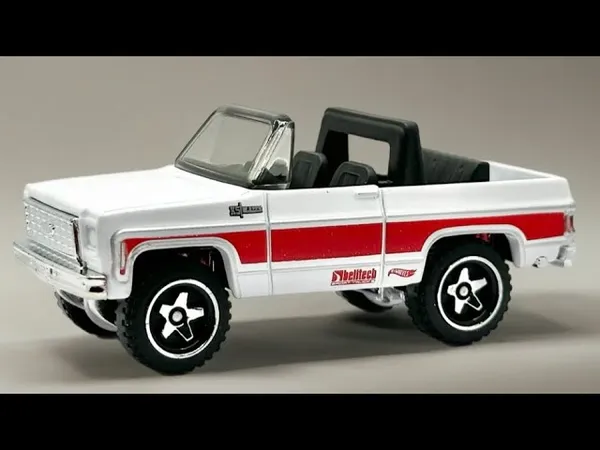Hot_Wheels_1:64_Scale_'75_CHEVY_BLAZER_CUSTOM_HW_Dirt_5/10_WHITE_115/250