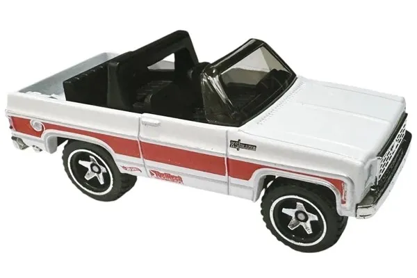 Hot_Wheels_1:64_Scale_'75_CHEVY_BLAZER_CUSTOM_HW_Dirt_5/10_WHITE_115/250