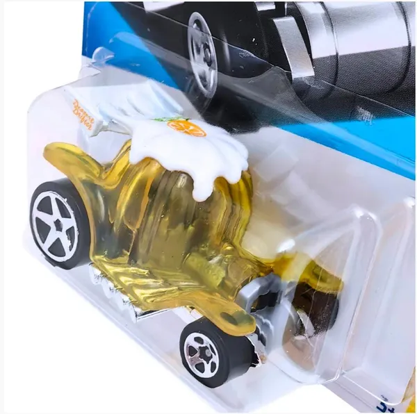 Hot_Wheels_1:64_Scale__DESSERT_DRIFTER_FAST_FOODIE_2/5__162/250