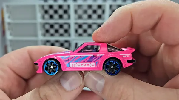 HotWheels_Silver_Series_NEON_SPEEDERS__MAZDA_RX-7_2:8