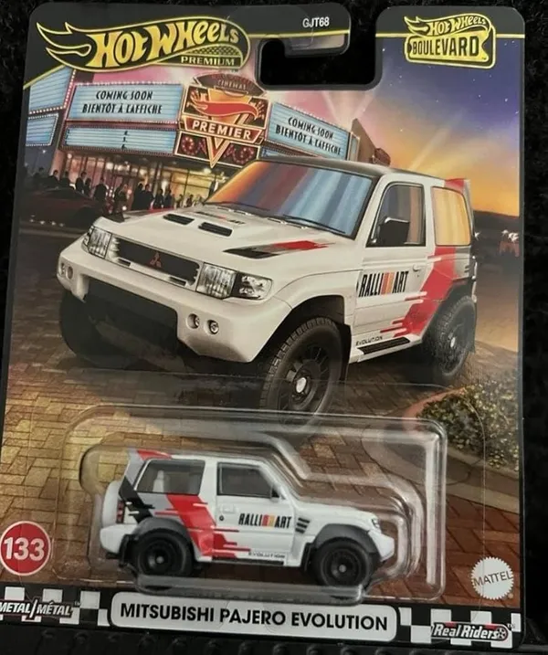 Hotwheels_Premium_1:64_Scale_MITSUBISHI_PAJERO_EVOLUTION_BOULEVARD_2025_JBL26_133